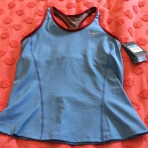 Nike driffit tank top size M NWT.